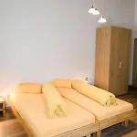 Reich Otel