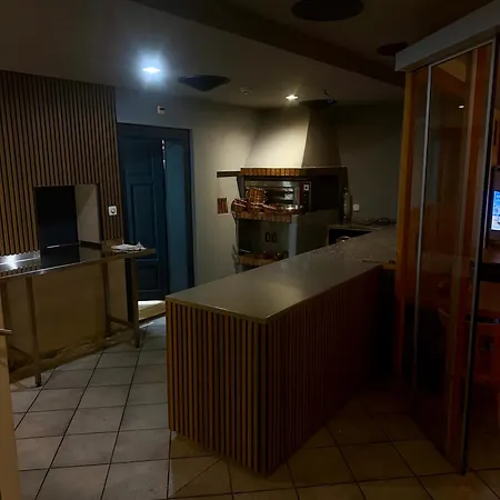 Reich Otel 3*